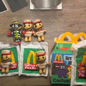 cactus plant flea market lot of 6 WITH BOX